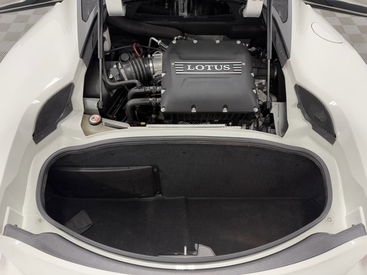 Used 2017 Lotus Evora 400 image 30