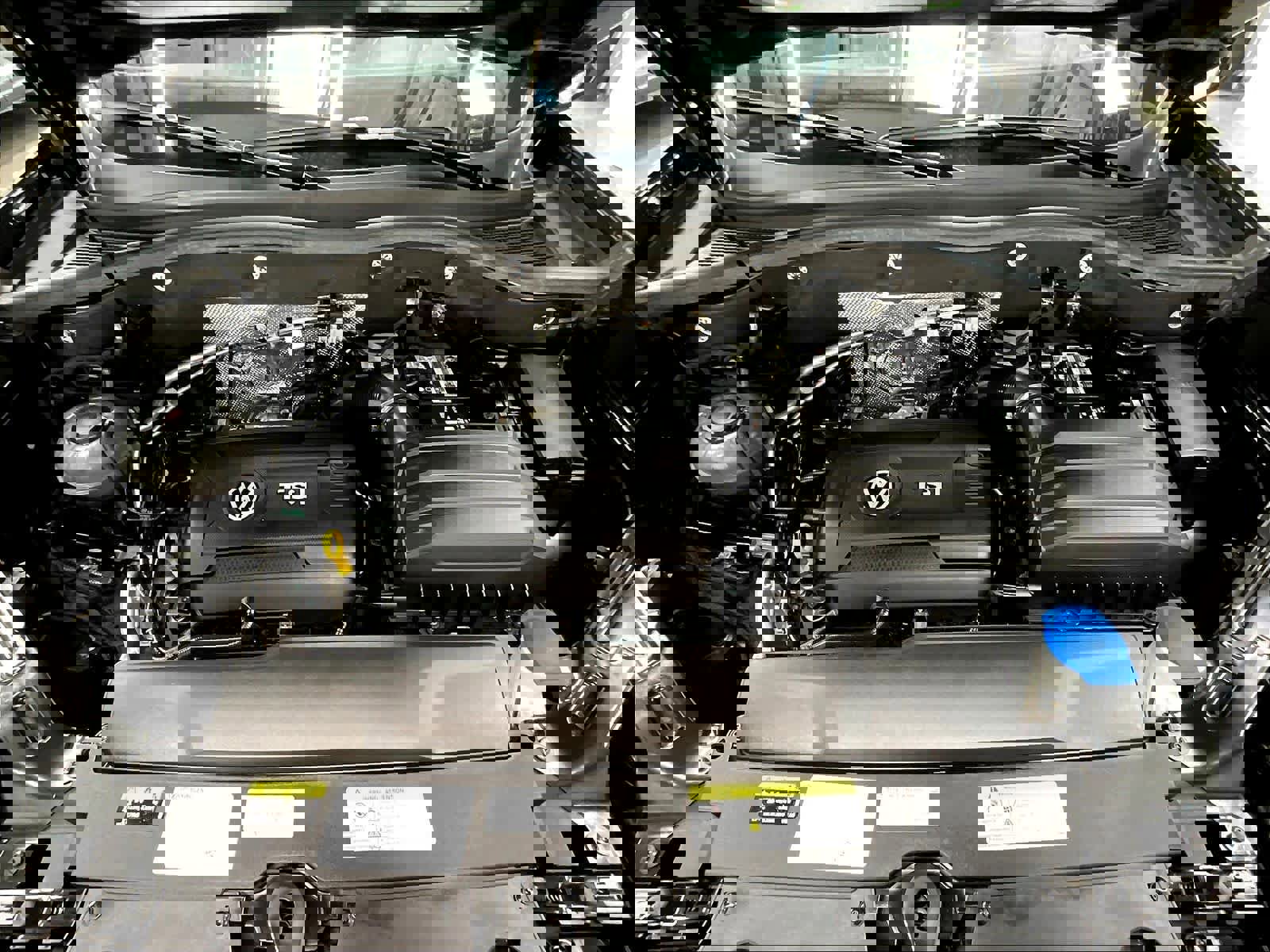 Used 2023 Volkswagen Atlas Cross Sport SE image 13