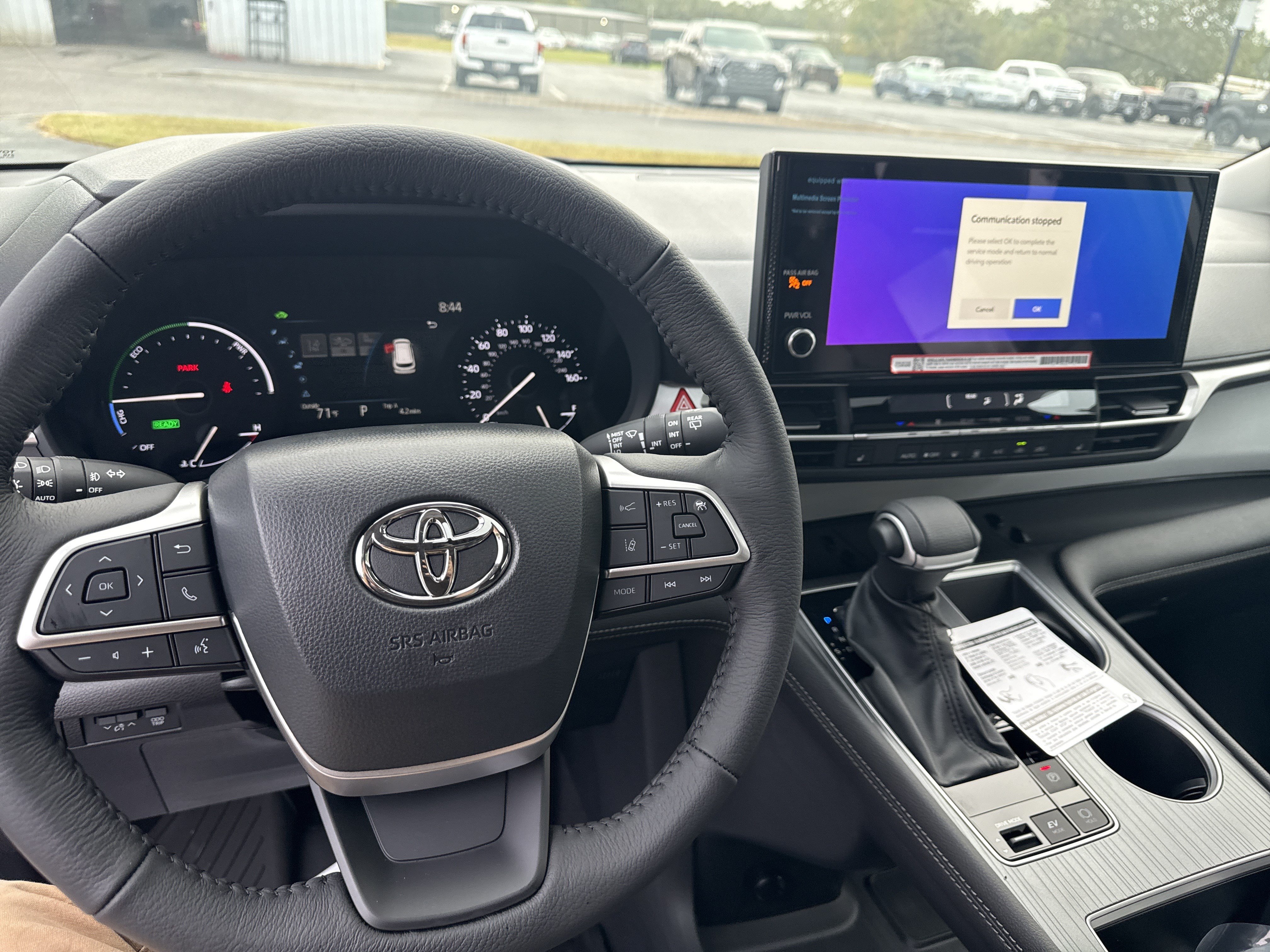 New 2025 Toyota Sienna XLE w/ XLE Plus Package FWD image 17
