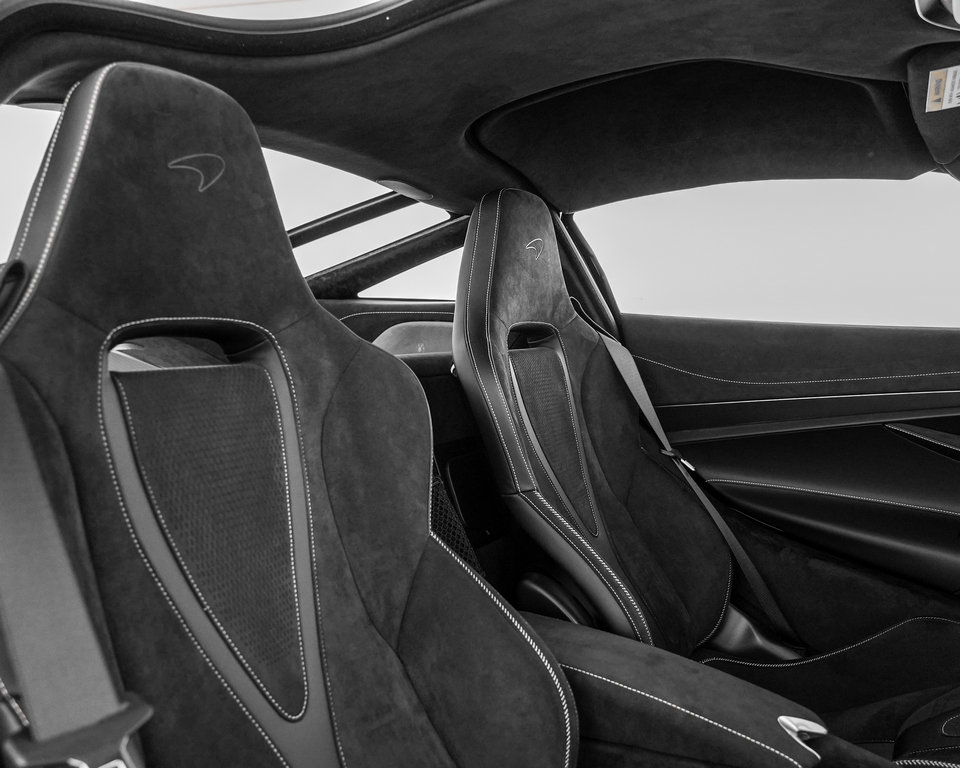 New 2027 McLaren 750S RWD image 7