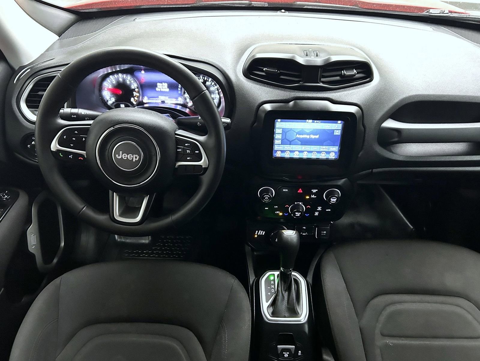 Used 2021 Jeep Renegade Latitude image 14