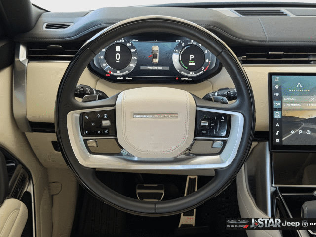 Used 2025 Land Rover Range Rover SE AWD/4WD image 20