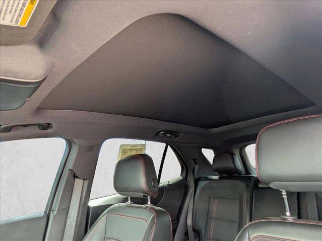 Used 2022 Chevrolet Equinox RS w/ Infotainment Package image 21