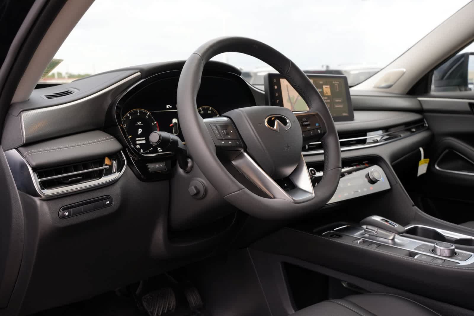 Certified 2027 INFINITI QX60 Luxe w/ Cargo Package FWD image 15