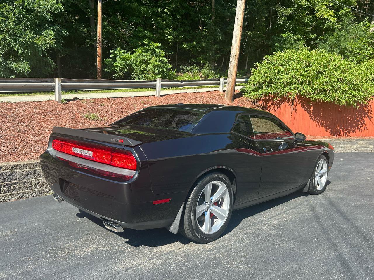 Used 2009 Dodge Challenger SRT8 RWD image 5