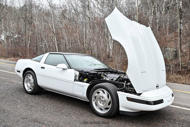 Used 1995 Chevrolet Corvette Coupe RWD image 16