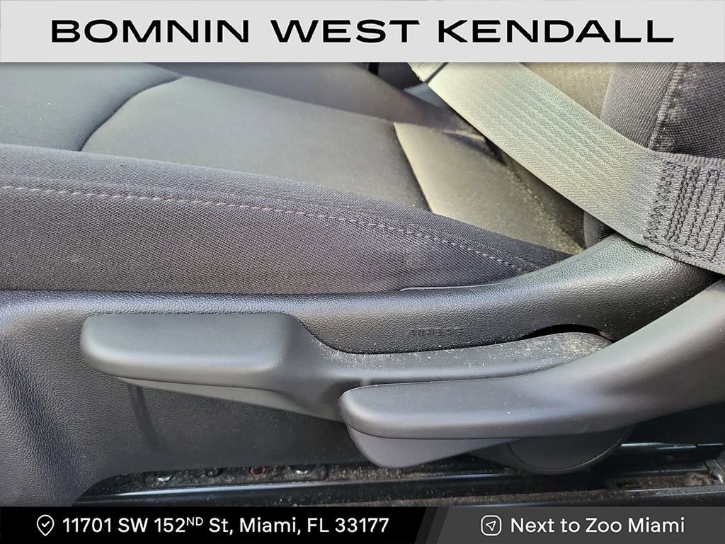 Used 2024 Chevrolet Malibu LS image 12