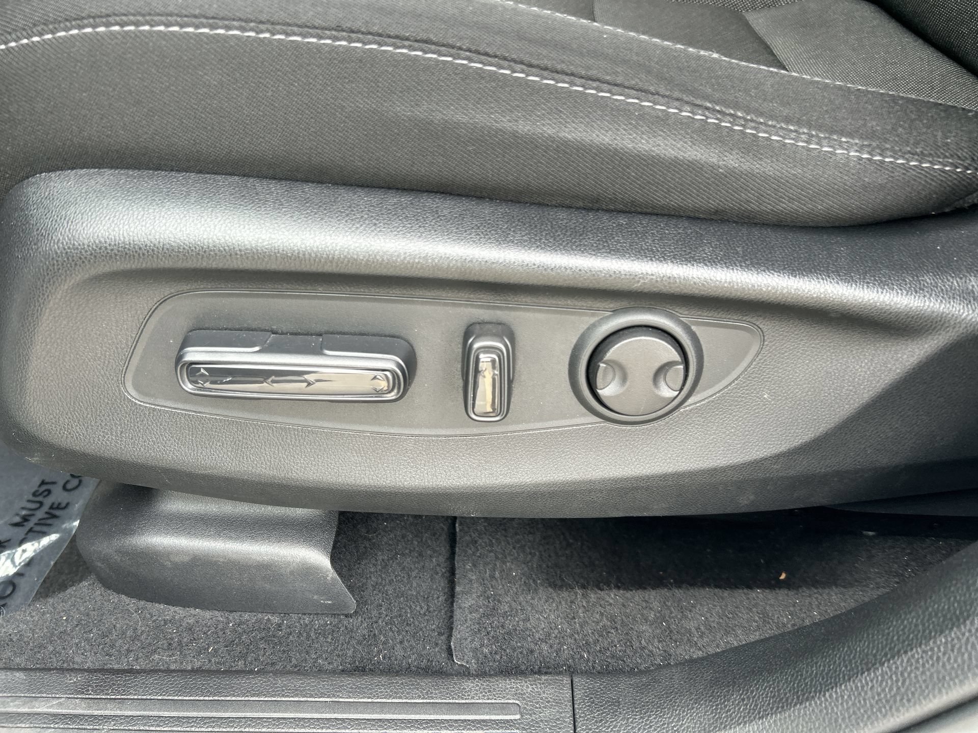 Certified 2023 Honda CR-V EX image 14