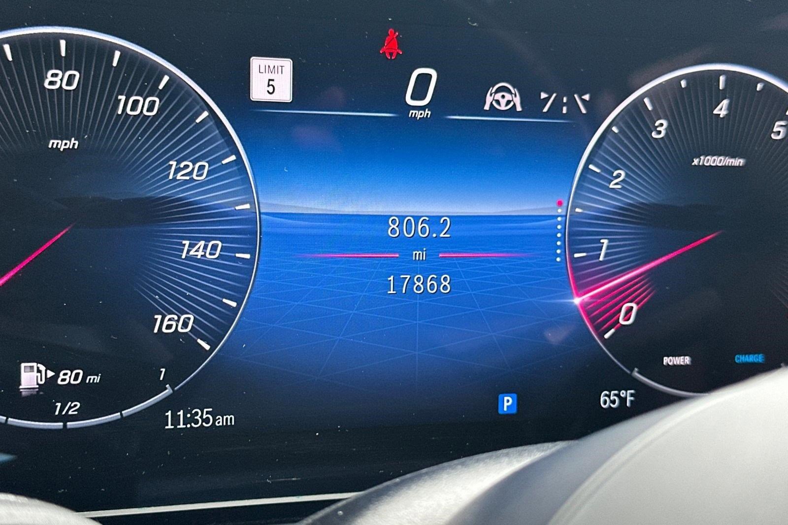 Used 2025 Mercedes-Benz GLS 450 4MATIC image 21