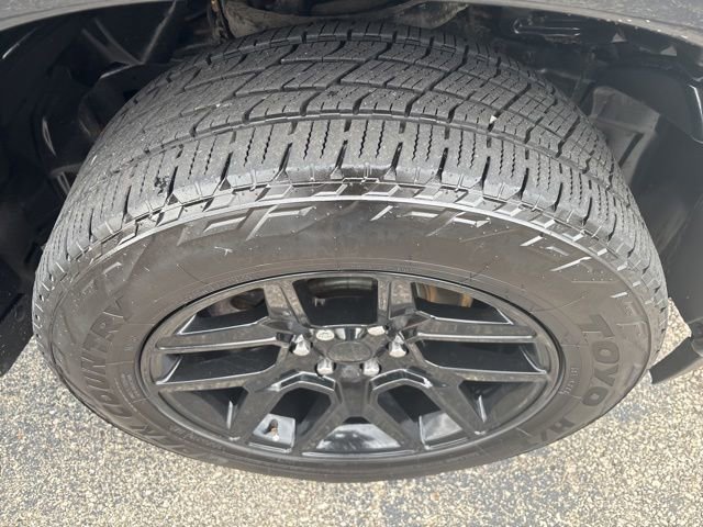 Used 2020 RAM 1500 Sport w/ Level 2 Equipment Goup w/2_L AWD/4WD image 17