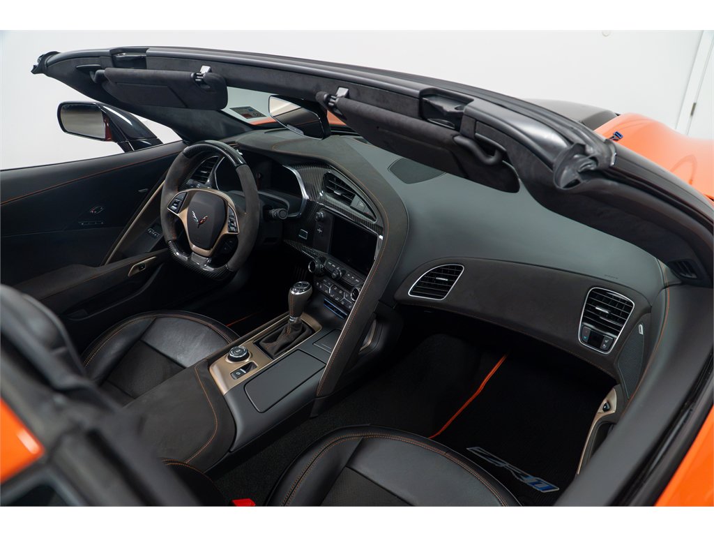 Used 2019 Chevrolet Corvette ZR1 RWD image 18