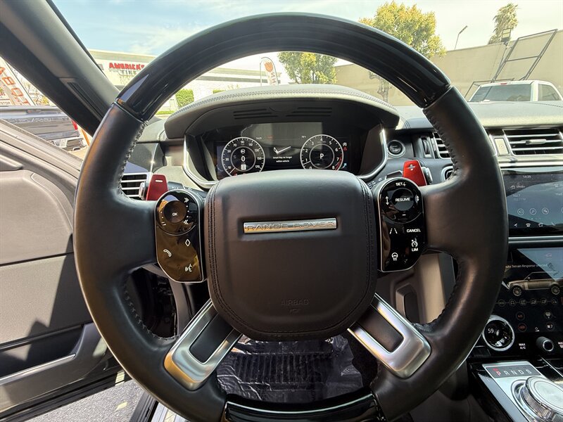Used 2018 Land Rover Range Rover SV Autobiography Dynamic AWD/4WD image 25