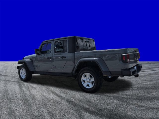 Used 2022 Jeep Gladiator Sport AWD/4WD image 6