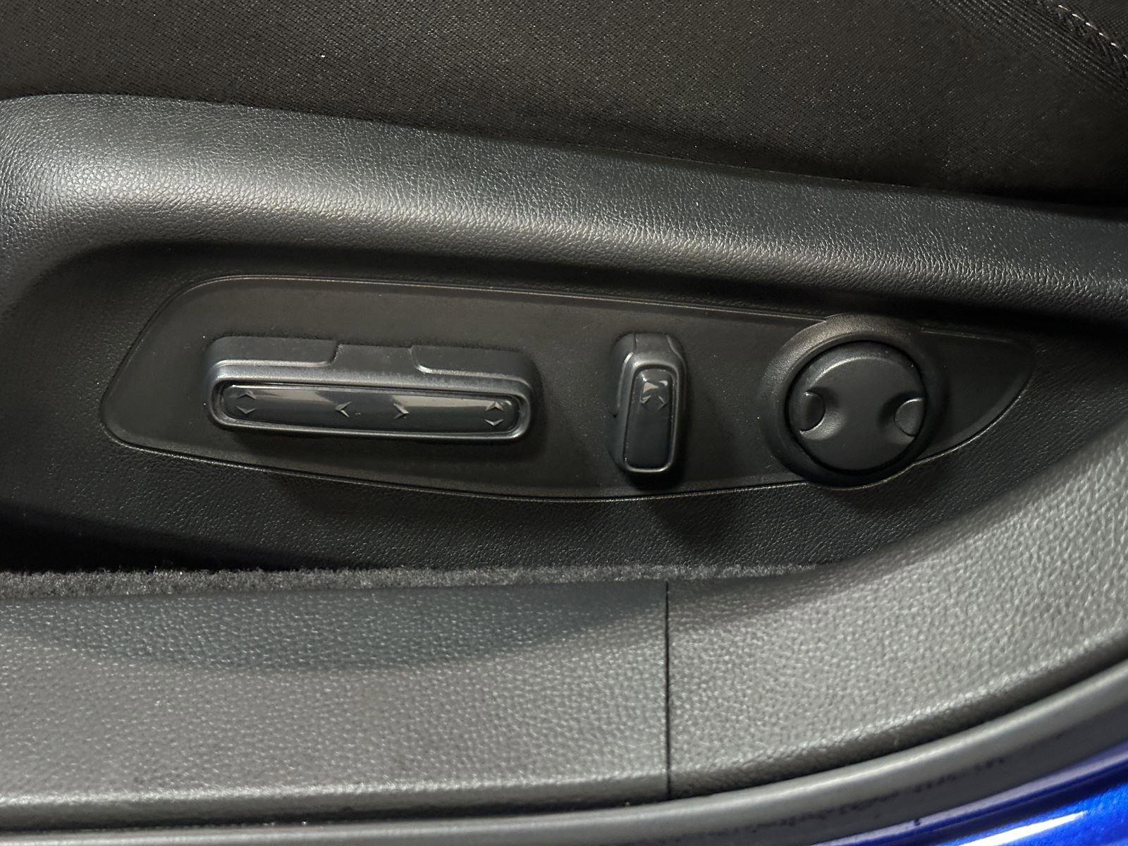 Used 2025 Honda Accord Sport image 23