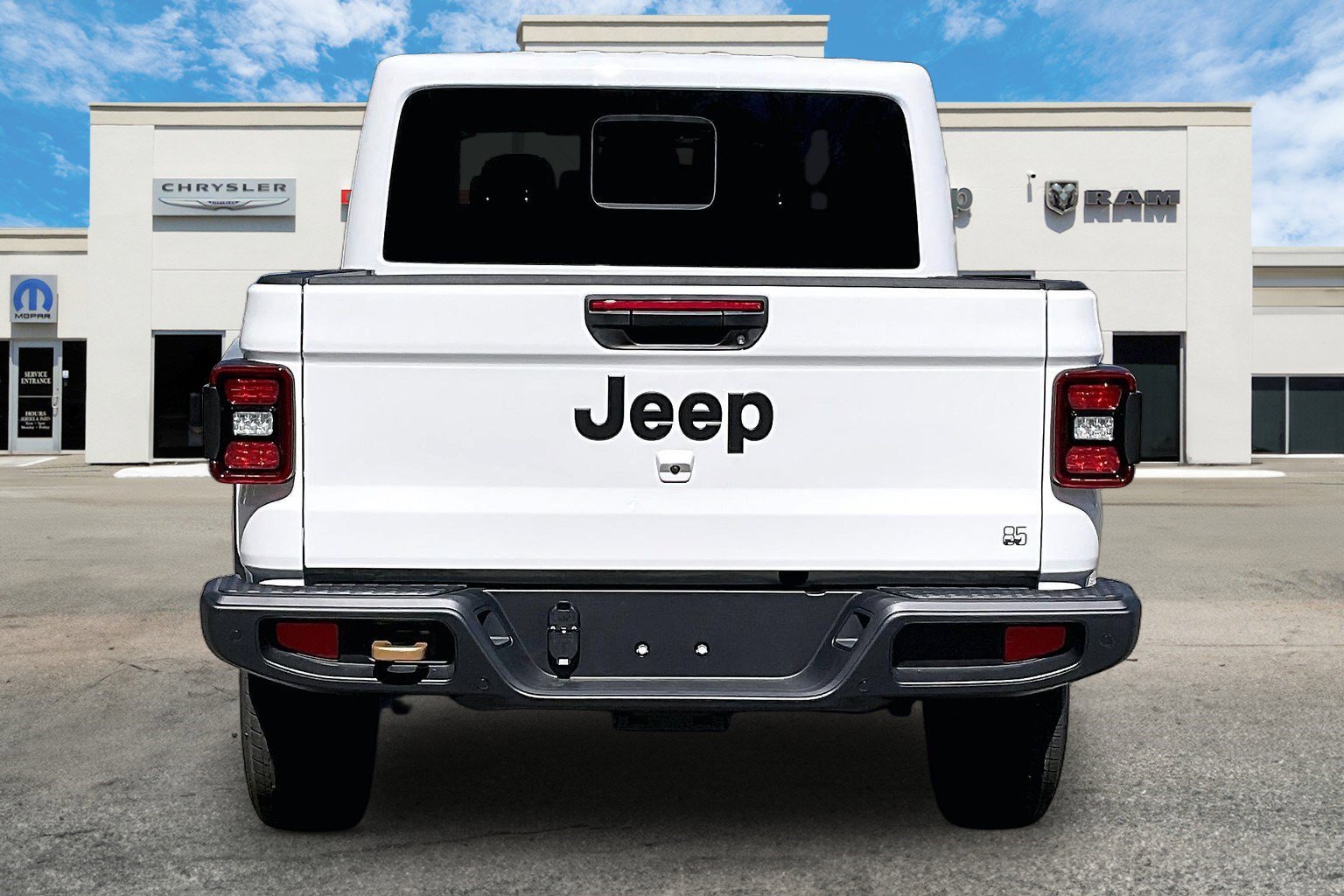 New 2026 Jeep Gladiator Sport AWD/4WD image 4
