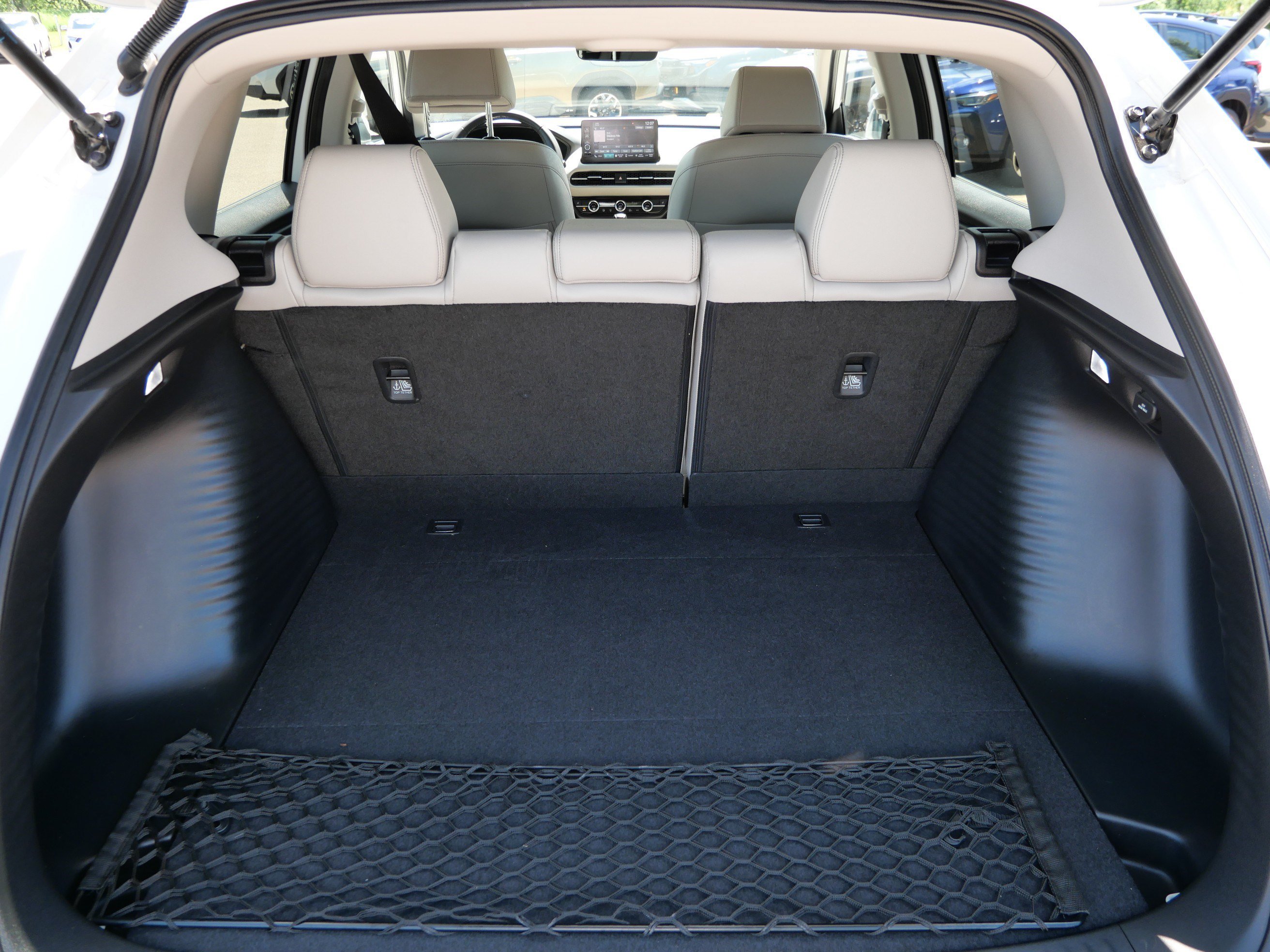 Used 2024 Honda HR-V EX-L image 18
