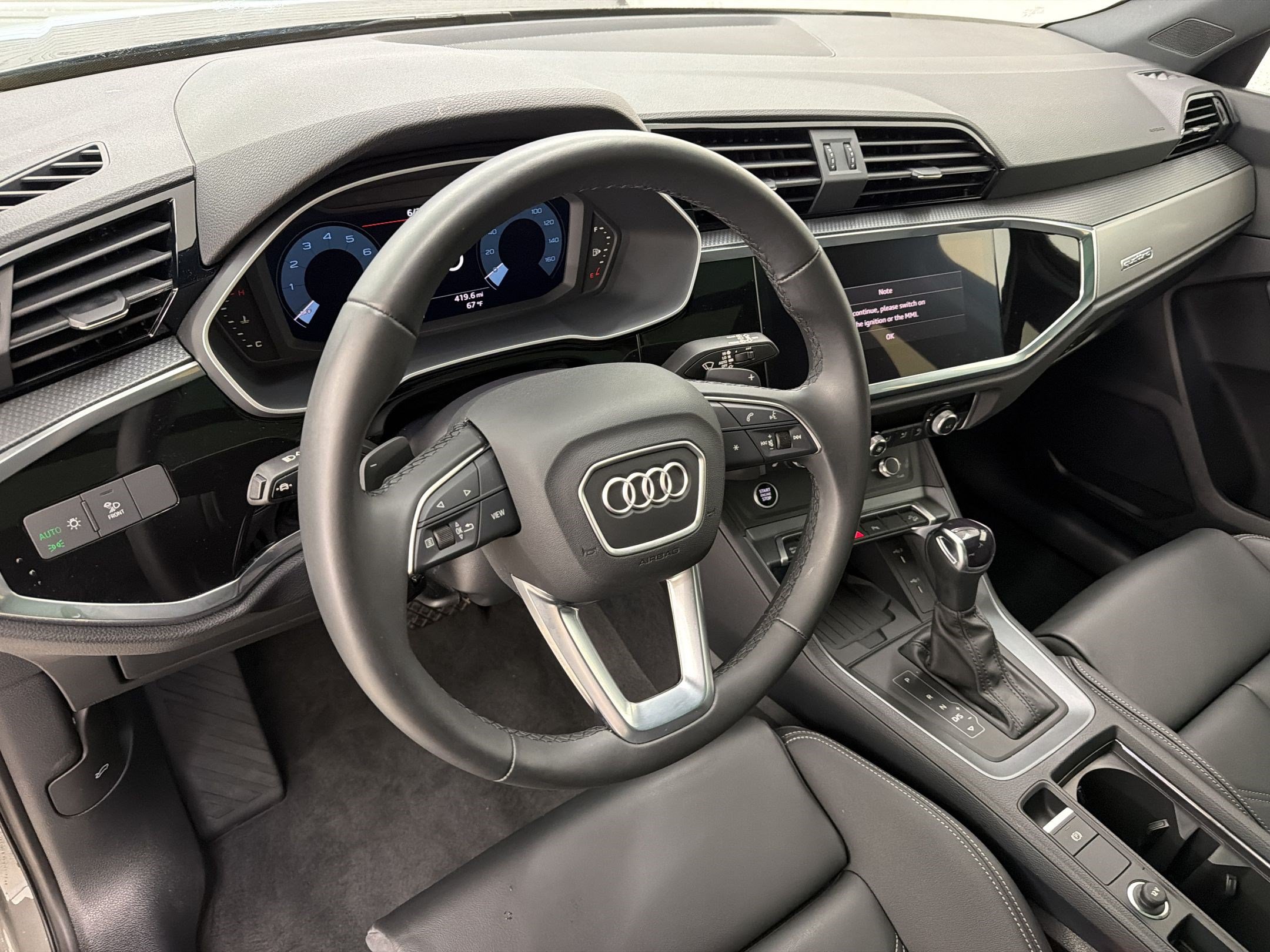 Used 2025 Audi Q3 2.0T Premium w/ Convenience Package AWD/4WD image 4