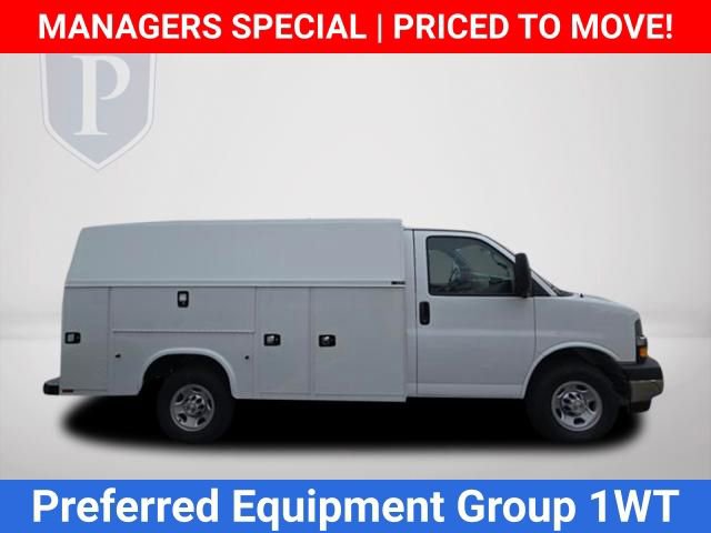 New 2025 Chevrolet Express 3500 w/ Power Convenience Package RWD image 4