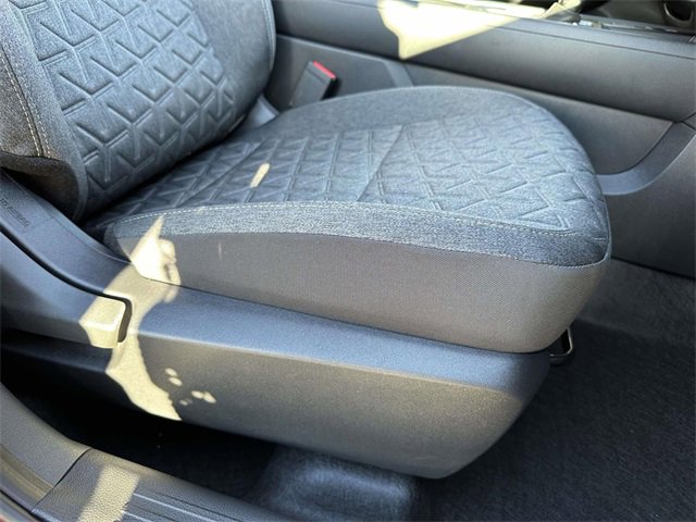 New 2026 Nissan Kicks SV w/ SV Premium Package image 9