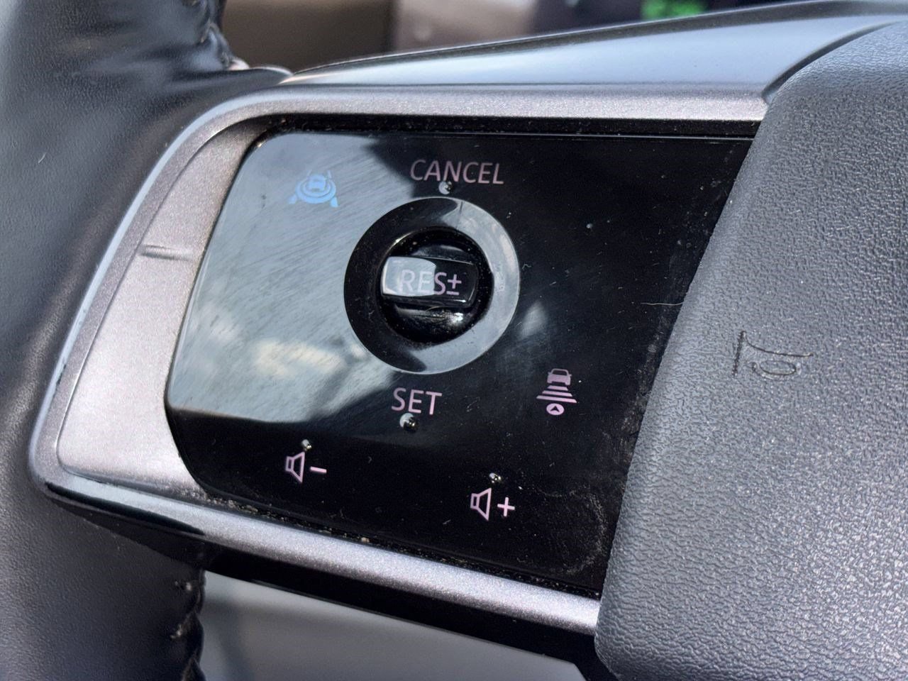 Used 2025 Nissan Murano Platinum w/ Cargo Package AWD/4WD image 14