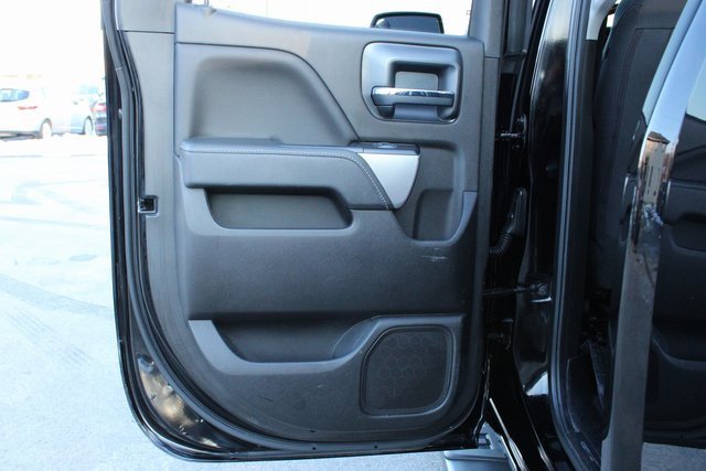 Used 2018 Chevrolet Silverado 1500 LT w/ All Star Edition image 30