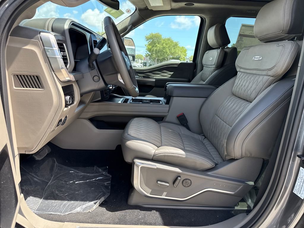 New 2026 Ford F350 Platinum w/ Platinum Plus Package AWD/4WD image 21