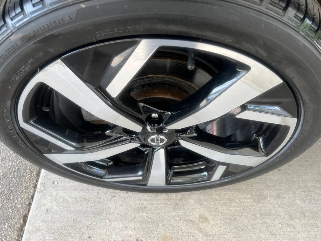 Certified 2022 Nissan Rogue Sport SL AWD/4WD image 41