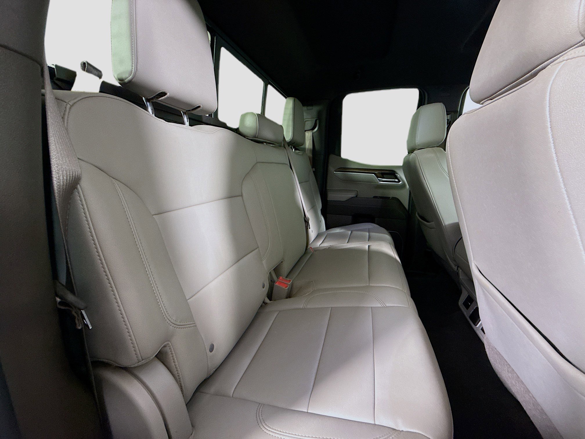 Used 2022 Chevrolet Silverado 1500 LT w/ Convenience Package II image 27