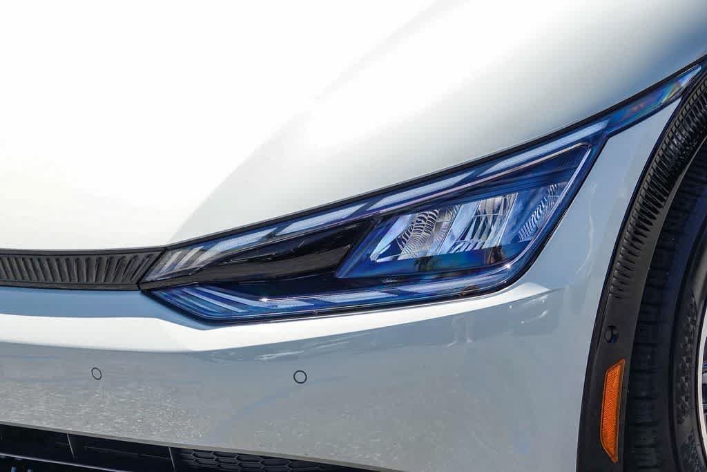 Certified 2023 Kia EV6 Wind w/ Wind Technology Package AWD/4WD image 8
