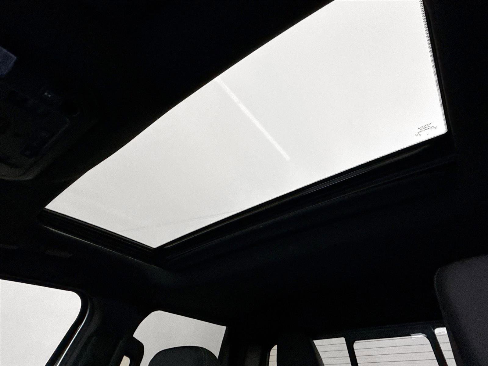 Certified 2025 Toyota Tacoma TRD Sport w/ TRD Sport Upgrade Package image 6