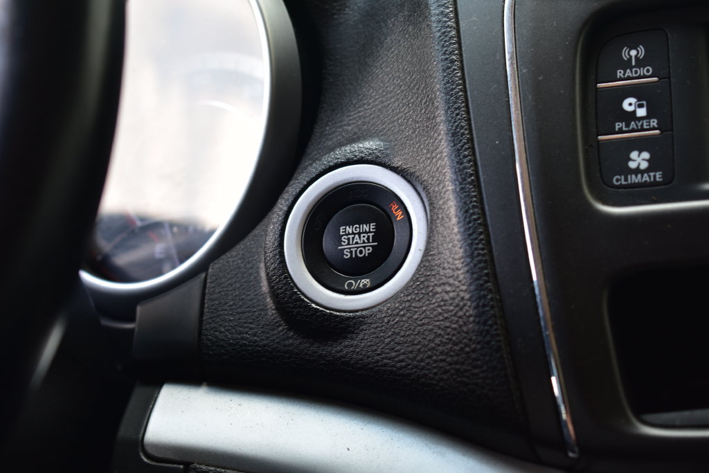 Used 2020 Dodge Journey SE w/ SE Popular Equipment Group FWD image 39
