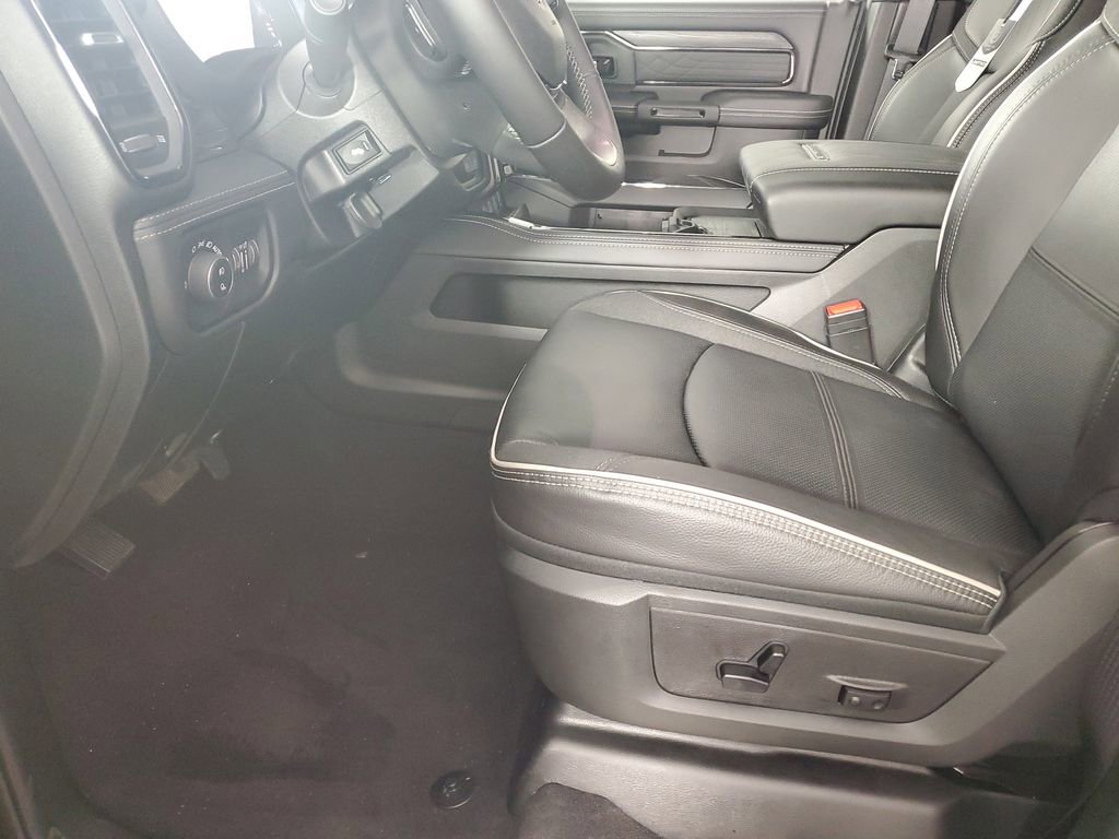 New 2026 RAM 3500 Limited image 12