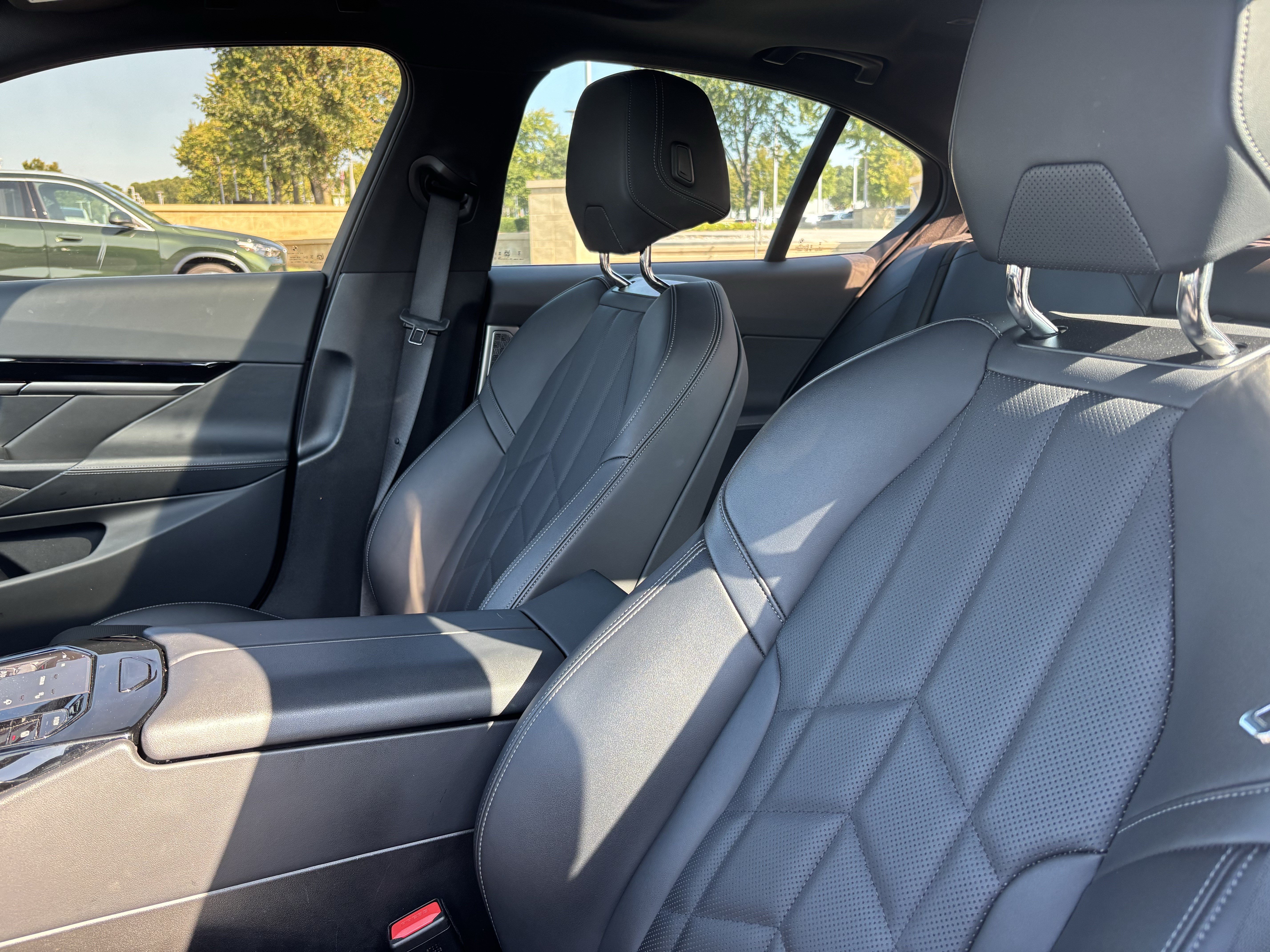 Certified 2024 BMW 530i xDrive w/ M Sport Package AWD/4WD image 16