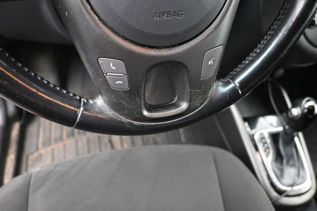 Used 2013 Kia Soul + FWD image 26