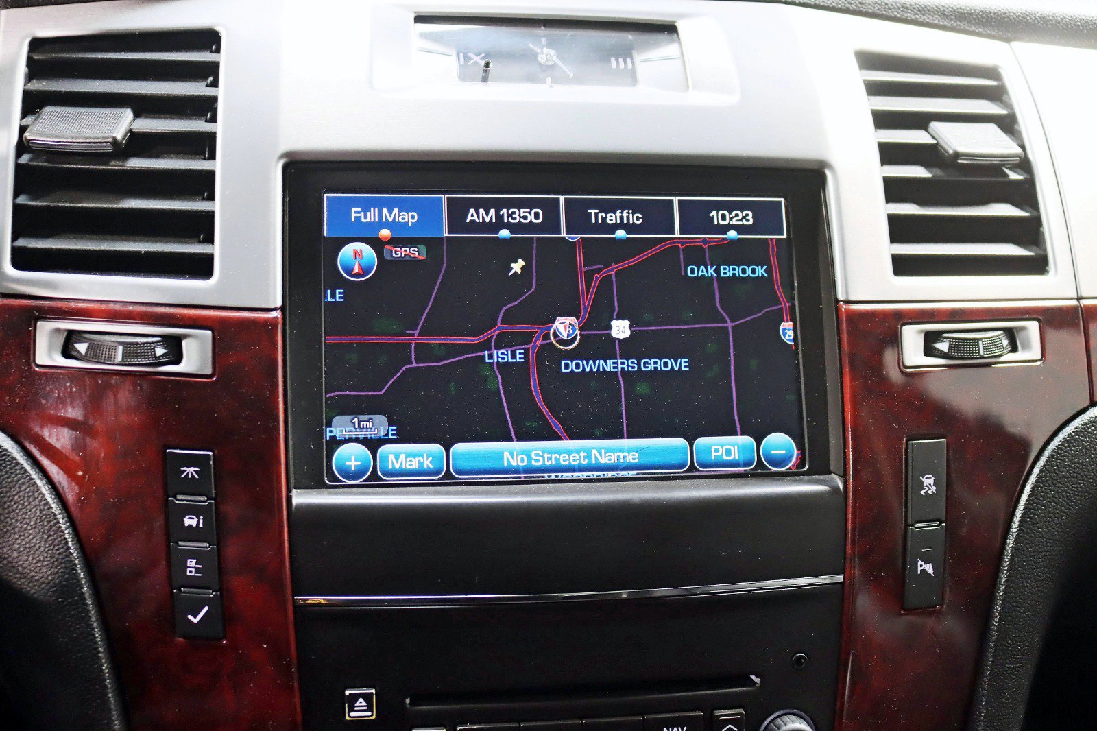 Used 2011 Cadillac Escalade EXT AWD/4WD image 16