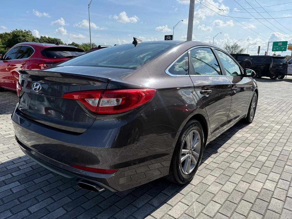 Used 2016 Hyundai Sonata SE FWD image 8