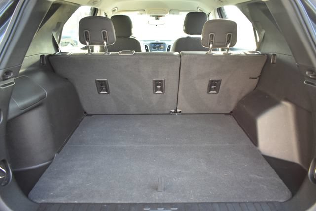 Used 2019 Chevrolet Equinox LS AWD/4WD image 33