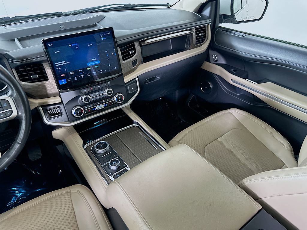 Used 2024 Ford Expedition Max Limited image 18