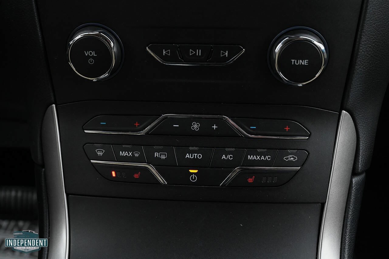 Used 2019 Ford Edge SEL w/ Equipment Group 201A image 13