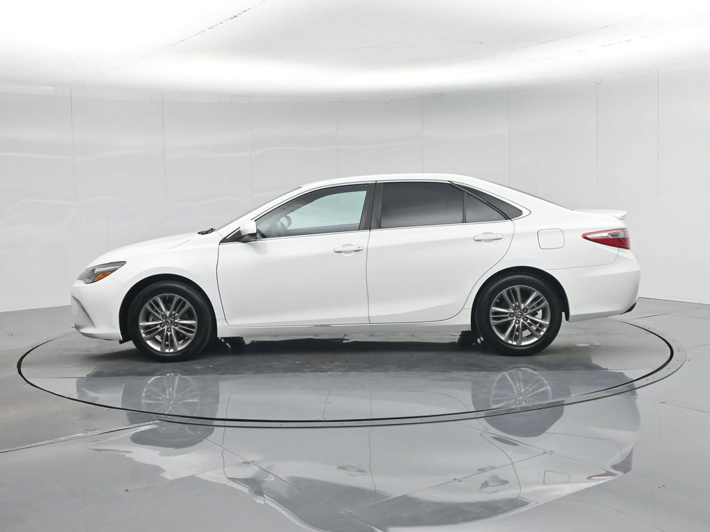 Used 2017 Toyota Camry SE image 13