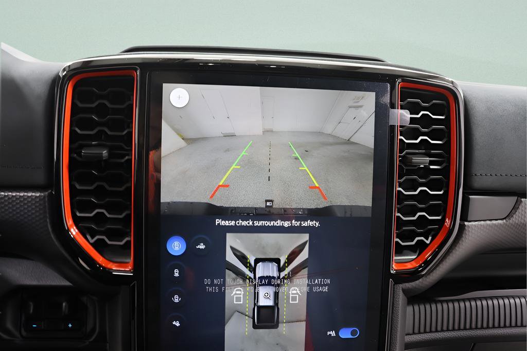 New 2025 Ford Ranger Raptor image 11