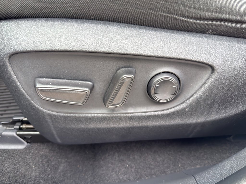 Certified 2023 Toyota RAV4 XLE image 17