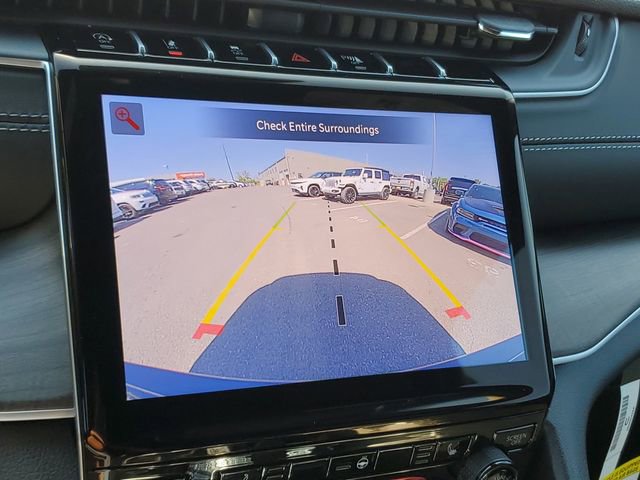 New 2025 Jeep Grand Cherokee Limited image 11