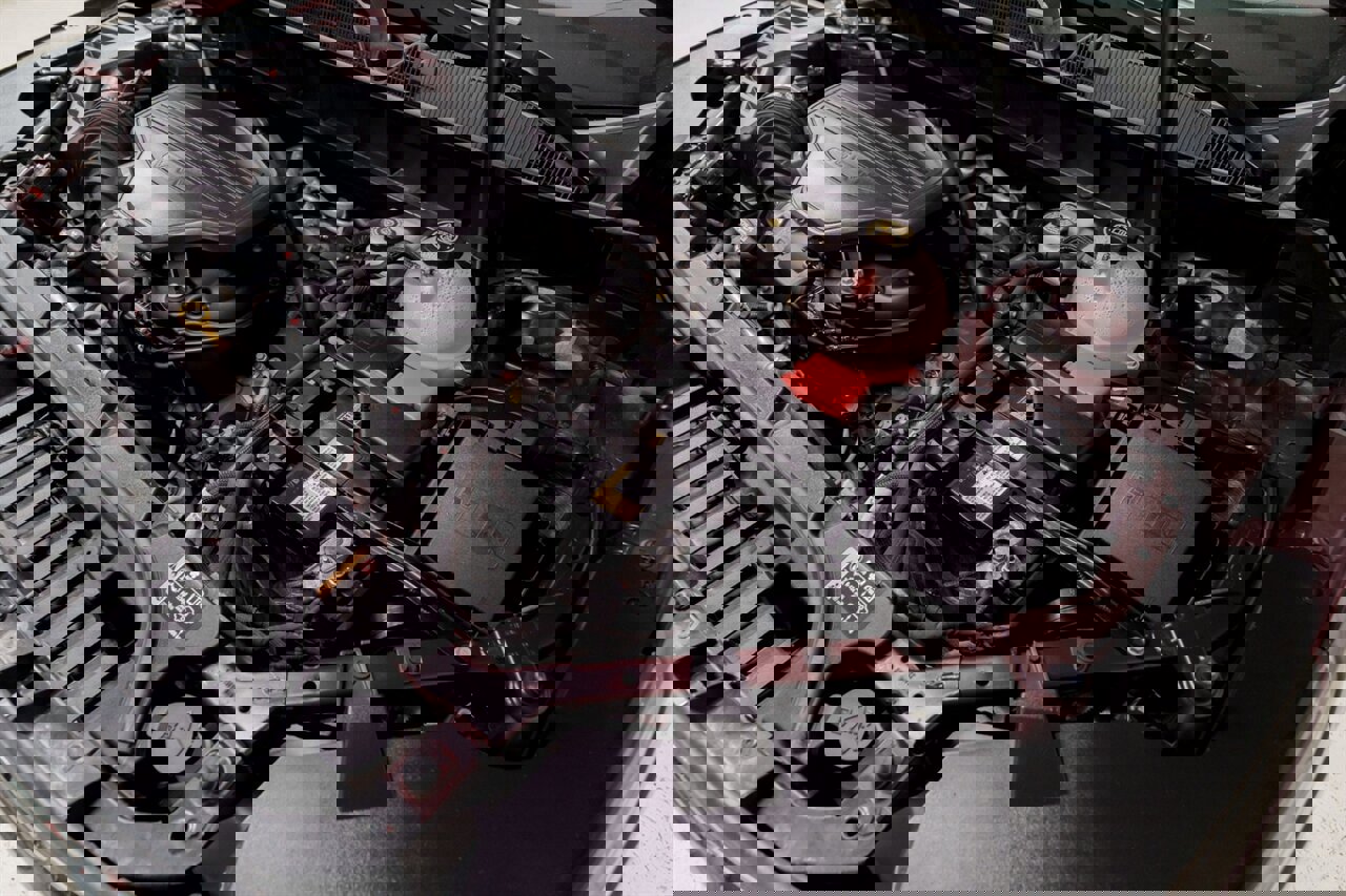 Used 2018 GMC Acadia SLE w/ LPO, Floor Liner Package image 25