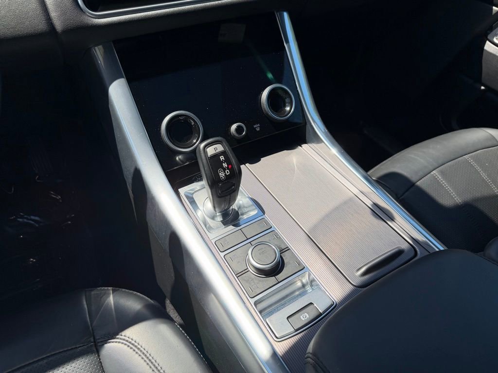 Used 2020 Land Rover Range Rover Sport HSE image 24