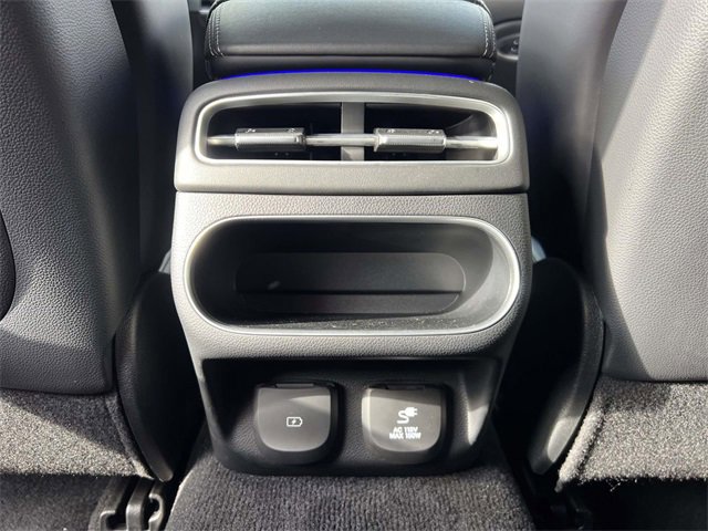 Used 2025 Genesis GV70 3.5T Sport w/ Sport Advanced Package image 15