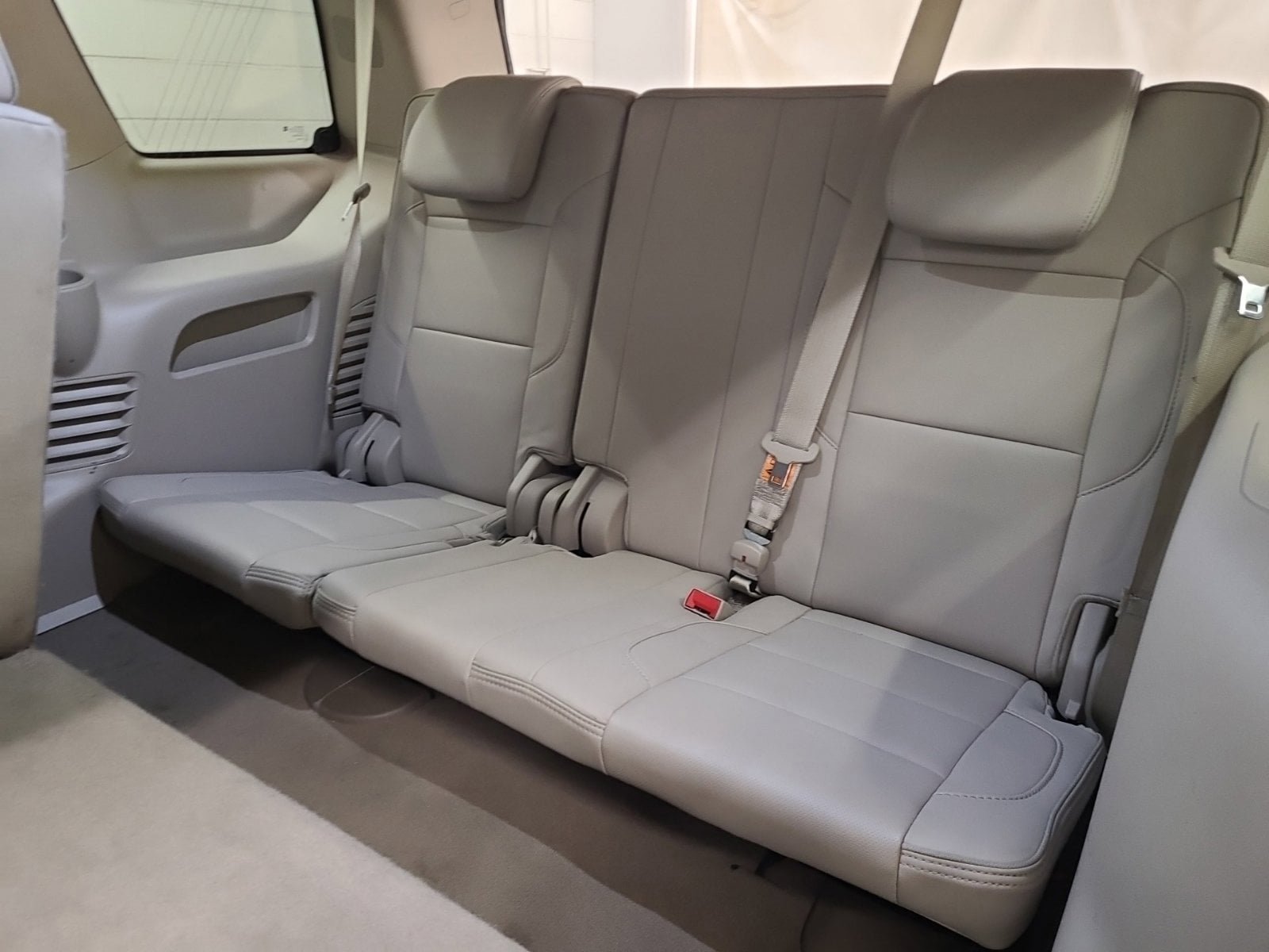 Used 2019 GMC Yukon Denali w/ Denali Ultimate Black Edition AWD/4WD image 12