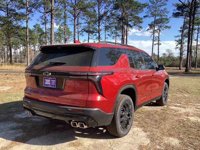 New 2026 Chevrolet Traverse LT w/ Midnight/Sport Edition image 5