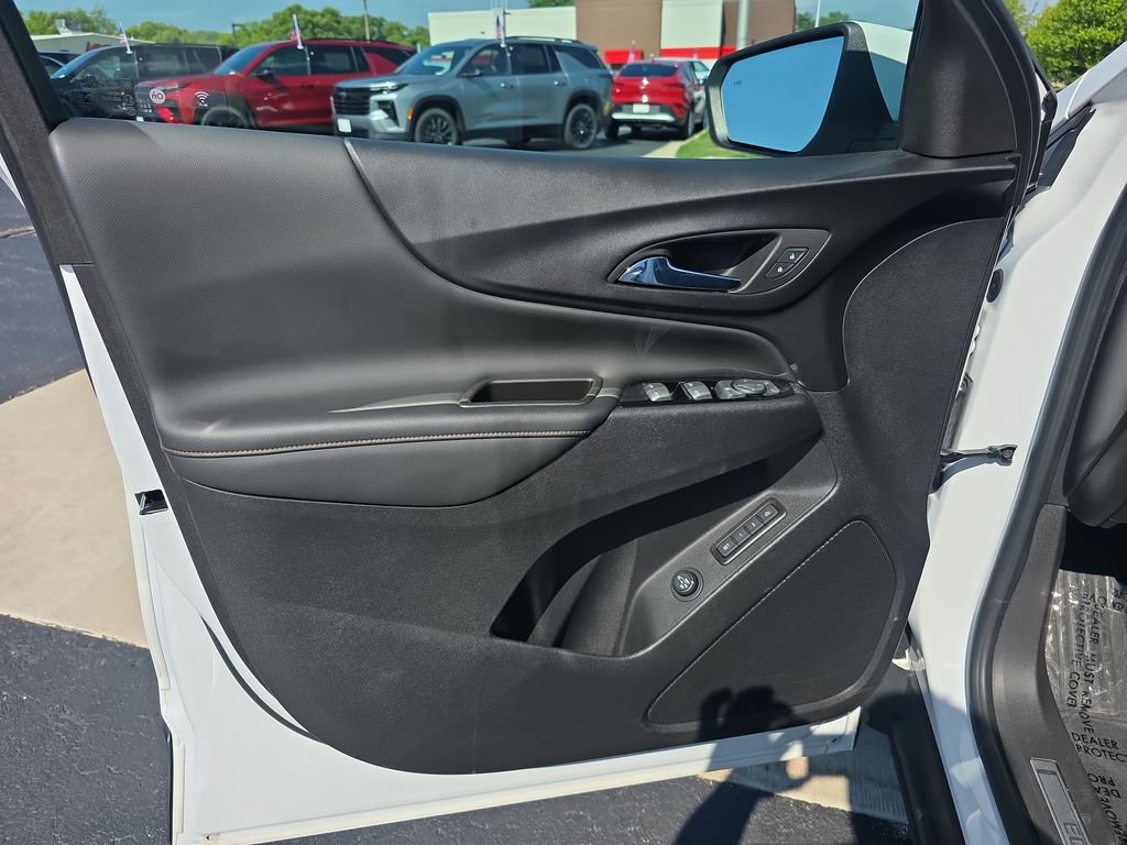 Certified 2022 Chevrolet Equinox Premier AWD/4WD image 11