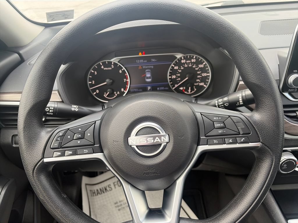 Used 2024 Nissan Altima 2.5 SV AWD/4WD image 15